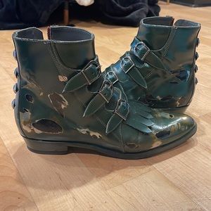 Modern Vice distressed boots